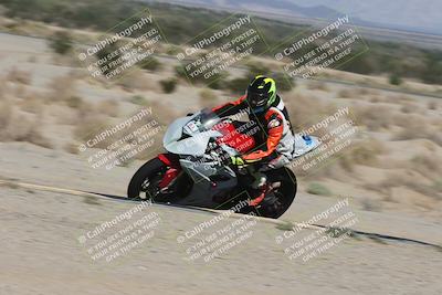 media/Oct-02-2025-Racers Edge (Thu) [[2c91cb6ab3]]/3-B Group/Session 1-Turn 9 Inside (1020am)/